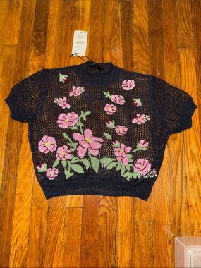 Zara Floral Open-Knit Short Sleeve Sweater - Navy with Pink Flowers